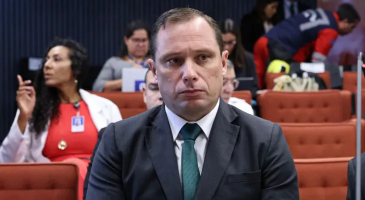 Minuta do golpe, pressão militar e acampamentos: os pontos do depoimento de Mauro Cid ao STF