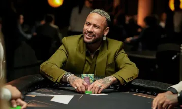 Com Covid-19, Neymar fatura mais de R$ 100 mil em torneio de pôquer online