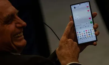 Michelle envia mensagens carinhosas a Bolsonaro durante interrogatório no STF