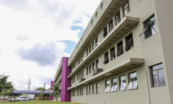 De onde saí tanto dinheiro? Itaipu vai custear quase R$ 900 milhões para concluir obra parada e adquirir novo jardim Universitário da Unila