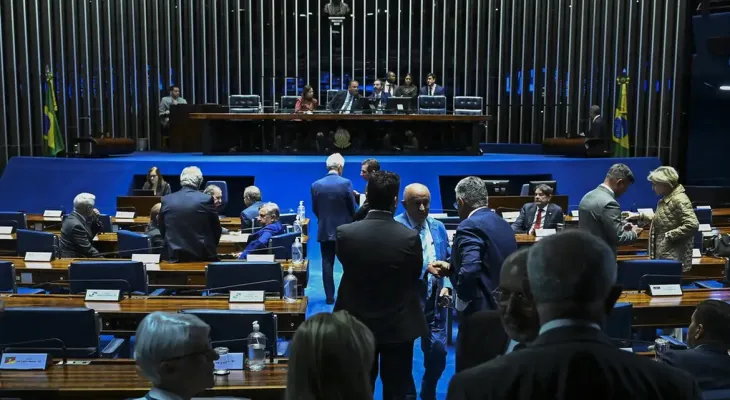 Senado aprova projeto que torna homicídio em escola crime hediondo