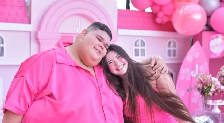 Influenciador Gordão da XJ emociona seguidores com homenagem à ex-namorada
