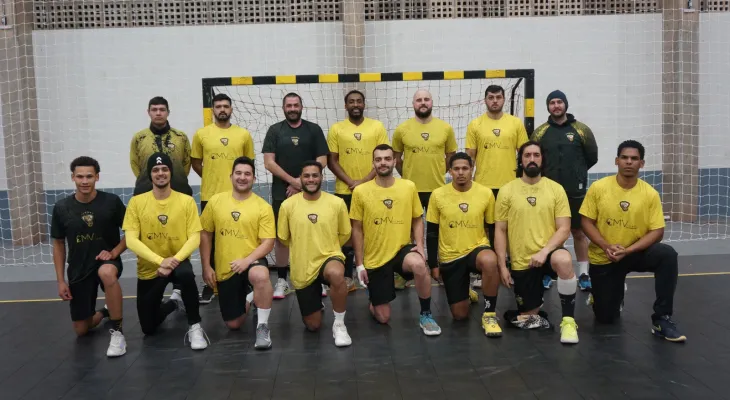 É hora de experimentar o novo caldeirão do handebol