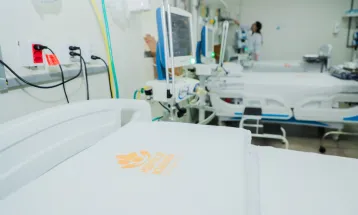 Hospital de Retaguarda ativa 4 dos  8 novos leitos de UTI  repassados pelo governo