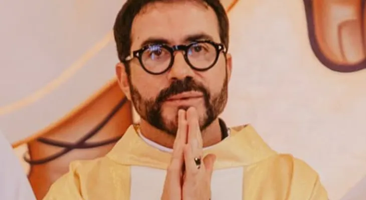 Padre Fábio de Melo é denunciado ao Vaticano após polêmica em cafeteria