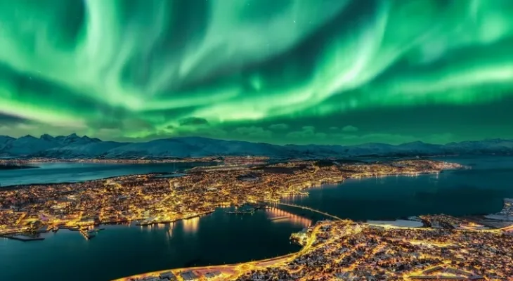 Cientistas revelam por que a aurora boreal faz sons aterrorizantes