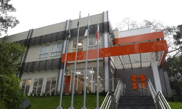 Tarifas de energia elétrica da Copel terão reajuste médio de 2,02%