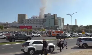 Mísseis iranianos atingem hospital em Israel em meio a escalada de ataques