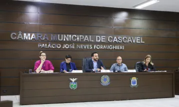 Audiência na Câmara debate superlotação e condições das escolas municipais