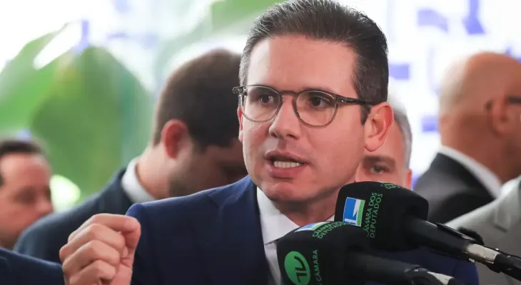 Motta envia pedido de afastamento de 15 deputados após motim na Câmara