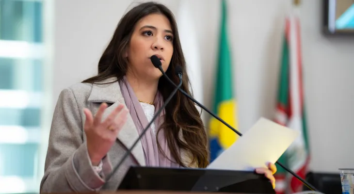 Reestruturação da Previdência de Curitiba é aprovada sem diálogo e com texto “surpresa”, diz vereadora