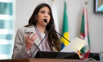 Reestruturação da Previdência de Curitiba é aprovada sem diálogo e com texto “surpresa”, diz vereadora