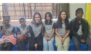 Rede estadual de ensino atende mais de 15 mil estrangeiros de 78 nacionalidades