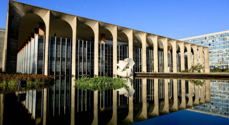 Itamaraty confirma que não custeará translado do corpo de Juliana Marins ao Brasil