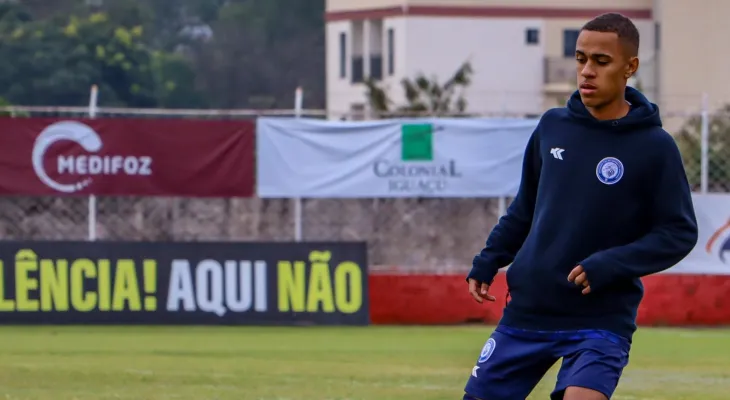 Foz do Iguaçu FC encara o ACP pelas semifinais da Segundona Sanepar 2025