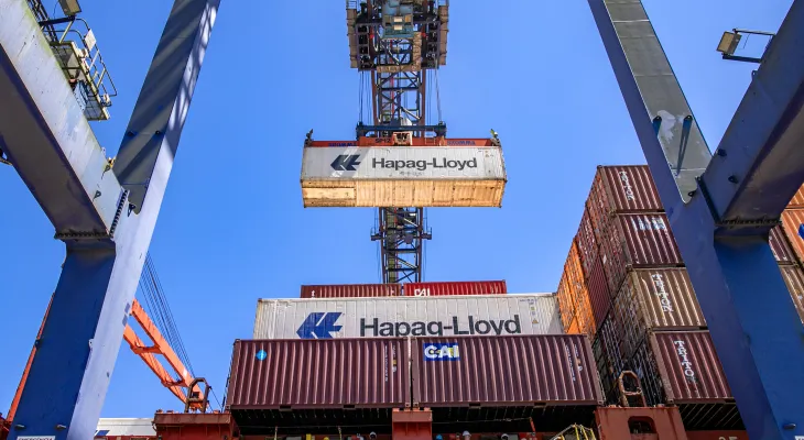 Com 44% das exportações de frango, Paranaguá é a principal saída de carnes brasileiras