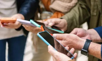 Polícia Civil fará a  devolução de 600 celulares recuperados em Curitiba e Cascavel