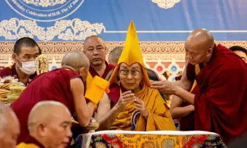 Dalai Lama celebra 90 anos e relança debate sobre sua sucessão