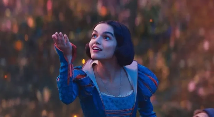 Atriz de Branca de Neve teve depressão após fracasso do live-action