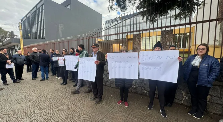 Moradores e comerciantes protestam contra novo endereço do Centro POP em Cascavel