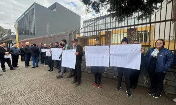 Moradores e comerciantes protestam contra novo endereço do Centro POP em Cascavel