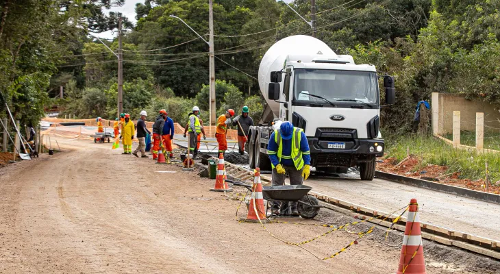 81,7% dos municípios do Paraná têm saldo positivo de emprego de janeiro a maio, aponta Caged