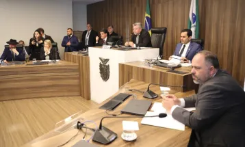 Conselho de Ética da Alep aprova suspensão de Renato Freitas por 30 dias