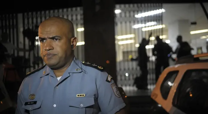 MP denuncia tenente-coronel por invasão de domicílio e constrangimento