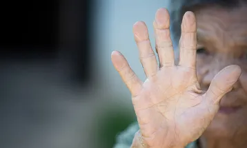 Agora é lei: abandono de idoso ou pessoa com deficiência terá pena maior