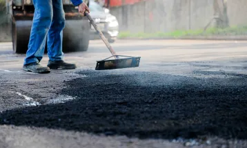 Força-tarefa reforça operação tapa-buracos em vias de Cascavel
