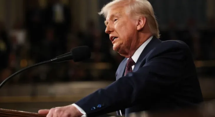 Trump dispara contra Elon Musk após anúncio de novo partido: “Fora dos trilhos”