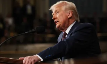 Trump dispara contra Elon Musk após anúncio de novo partido: “Fora dos trilhos”