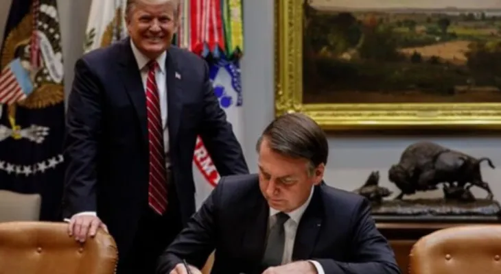 Bolsonaro celebra apoio explícito de Trump: “Obrigado por existir”