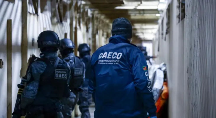 Operação do Gaeco mira ameaças a policiais e tráfico em presídios do RS