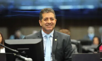 Projeto de lei propõe apoio do Estado para traslado de corpos de paranaenses falecidos no exterior