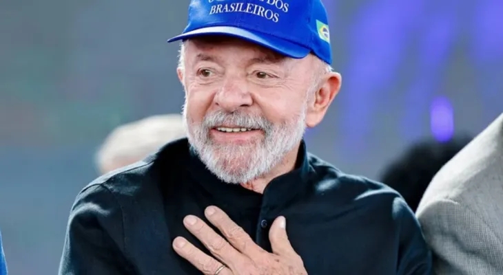 Lula manda recado a Trump e Bolsonaro: “O Brasil não baixará a cabeça”