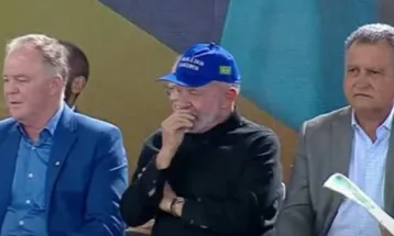 Após taxa de Trump, Lula ataca Bolsonaro: “Que tipo de homem é esse?”