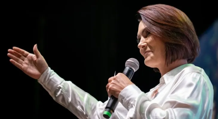 Michelle Bolsonaro faz carta pública a Lula e pede fim da “vingança”: “Hora de baixar as armas”