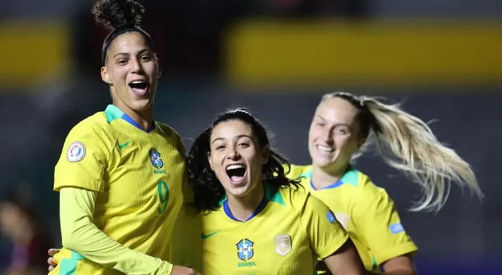 Brasil inicia Copa América com vitória de 2 a 0 sobre a Venezuela