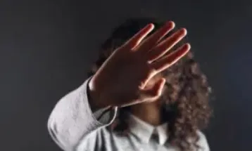 Médica é condenada por discriminar venezuelana em Toledo