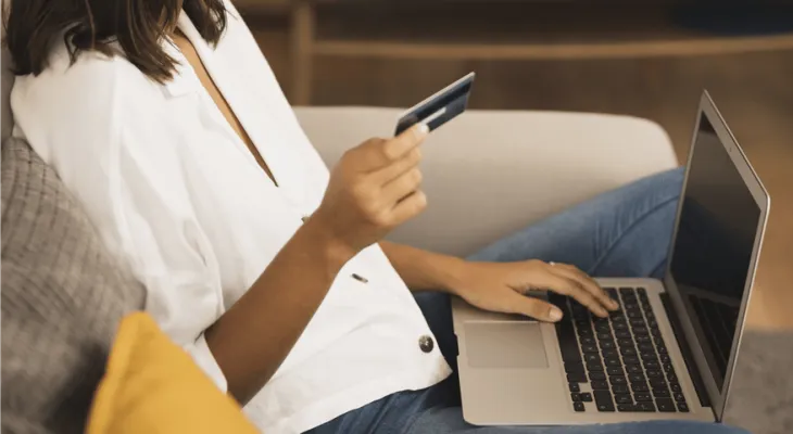 Golpe: Mulher que tentou comprar iPhone por R$ 87 não será indenizada