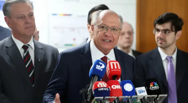 Alckmin diz que governo tentará acordo antes do prazo para tarifaço