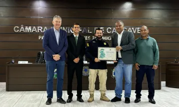 Delegacia da PRF em Cascavel recebe Voto de Louvor e Congratulações na Câmara de Vereadores