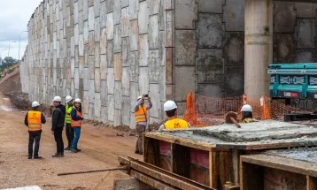 TCE vistoria revitalização da Avenida Carlos Gomes em Cascavel e mais 63 grandes obras no Paraná