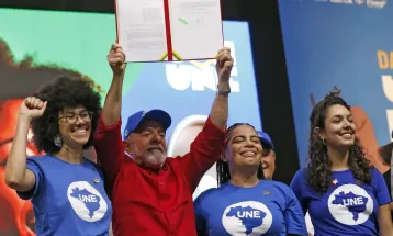 Lula diz que vai taxar as big techs