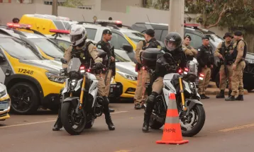 PM realiza operação de trânsito em Cascavel e aplica 31 autos de infração