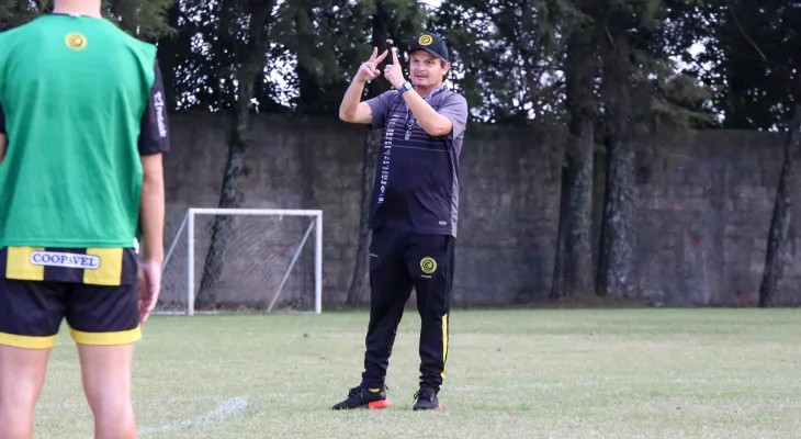 Cascavel encara o Goiatuba pela Série D neste sábado