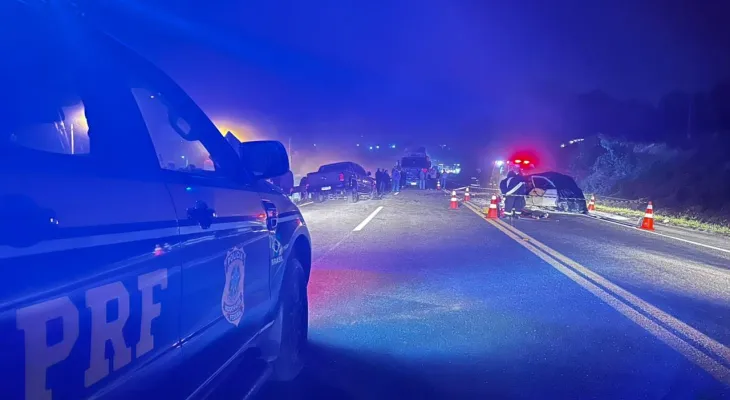 Colisão frontal na BR-476 mata casal e criança em Contenda (PR)