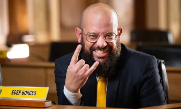 Câmara de Curitiba volta a discutir caso de nepotismo envolvendo Eder Borges