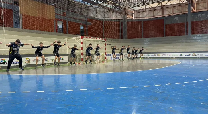Corbélia disputa Campeonato Paranaense de Handebol Sub-14 com equipe 100% local
